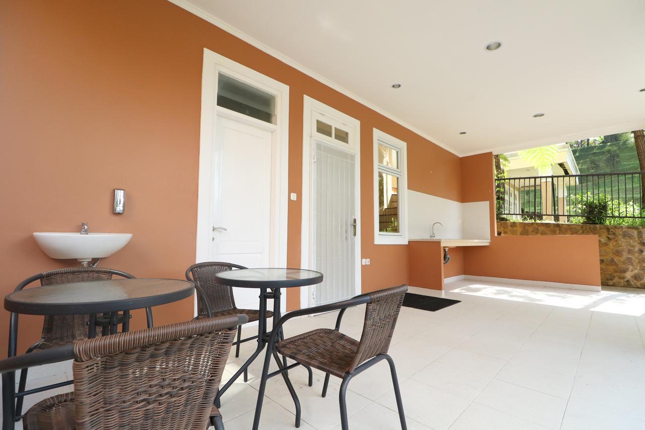 Diyar Villas Puncak M4/12 Экстерьер фото